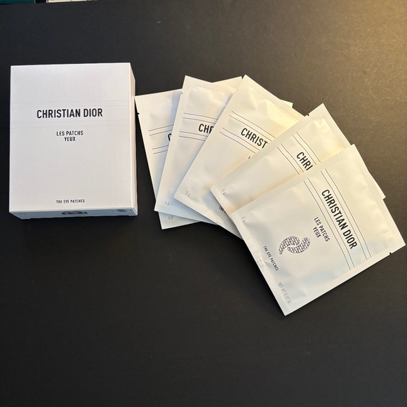 DIOR The Eye Patches - BRAND NEW BOX - Picture 1 of 8
